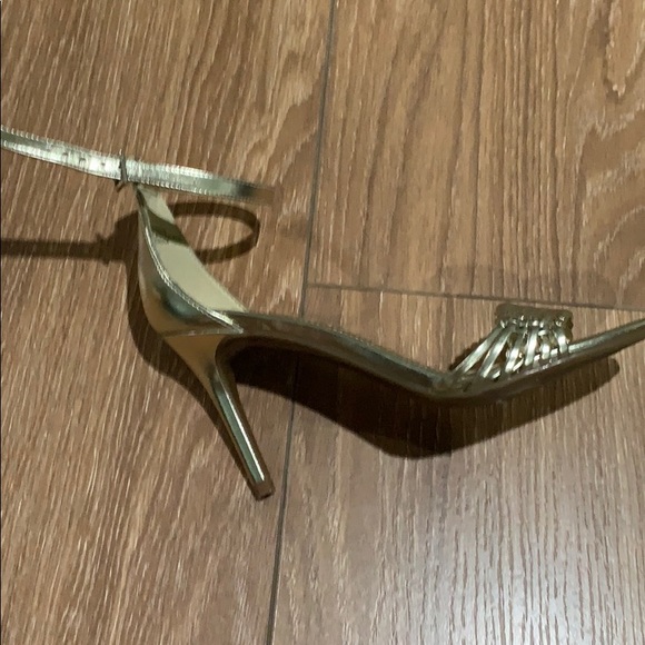 Marc Fisher Metallic Gold Weave Sandal - Picture 2 of 6